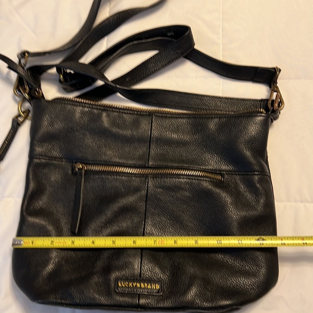 Lucky Brand hobo crossbody, black pebble leather - Picture 5 of 12